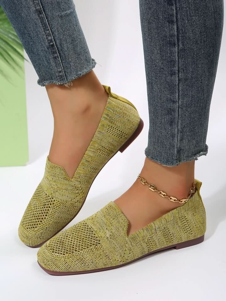 MAYA COMFORT FIT SHOES