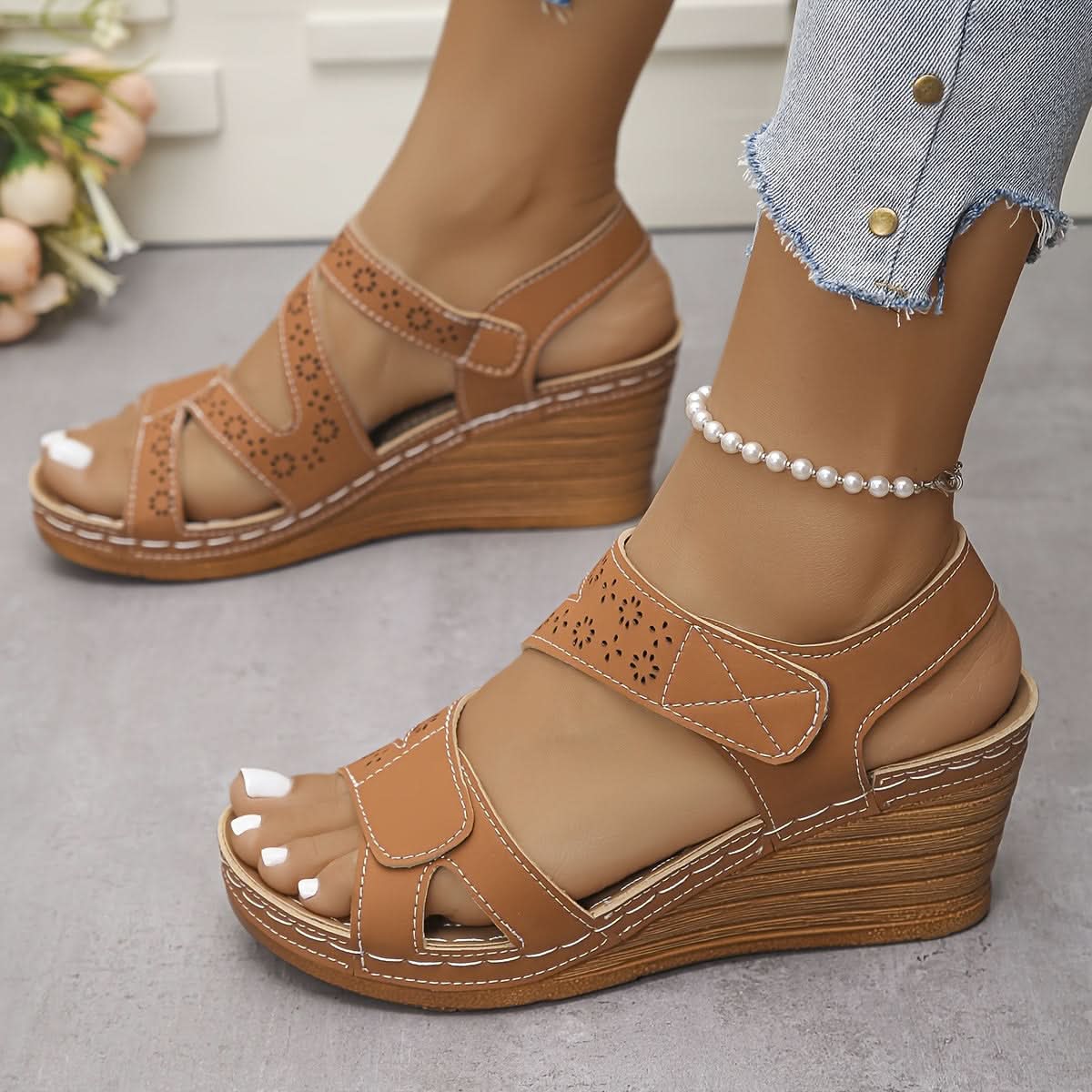 FLEUR WEDGE SANDALS