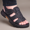 SELKIRK ADJUSTABLE WALKING SANDALS